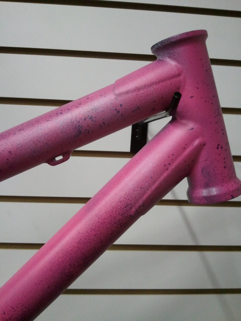 Headtube fade pink to purple by JEDI.