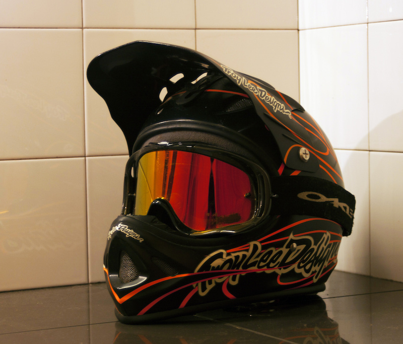 Troy Lee Designs Inferno D2 size S for sale