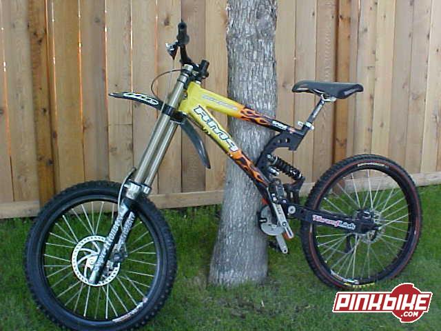 Rm4 bike with marzocchi super monster fork
