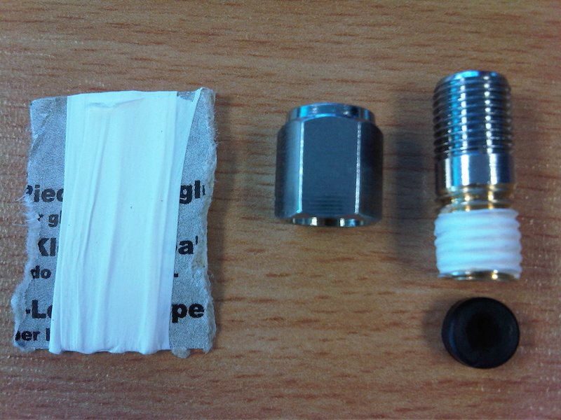 Fox Van RC Schrader valve conversion kit For Sale