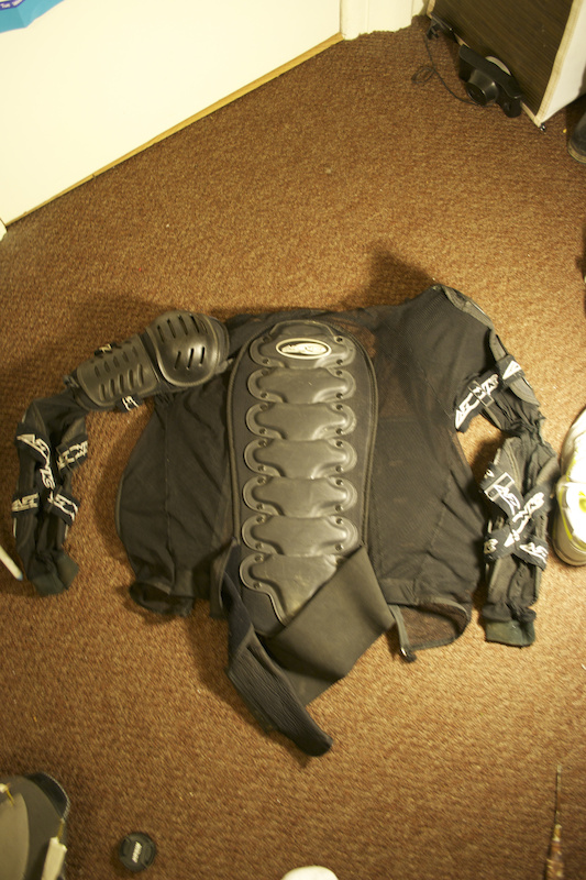 Azonic Full Body Armour For Sale