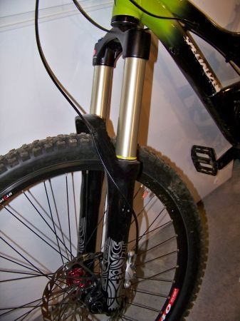 rockshox totem 180mm