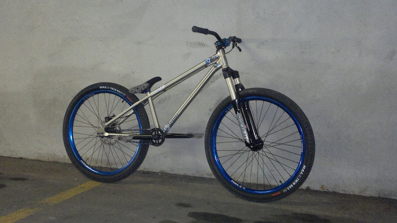 identiti p66 jump bike