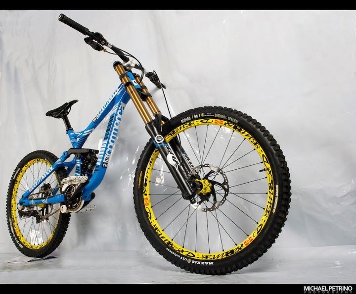 commencal supreme v3 2012