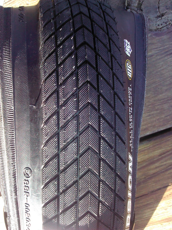 24x1.75 kenda tires For Sale