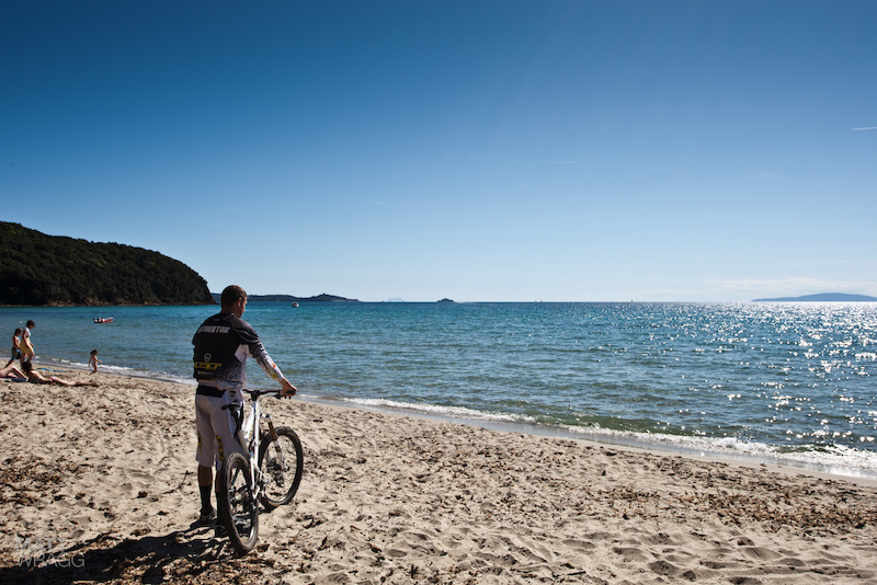 Dan Atherton at Superenduro PRO 2 2012 in Punta Ala, Italy - photo by ...