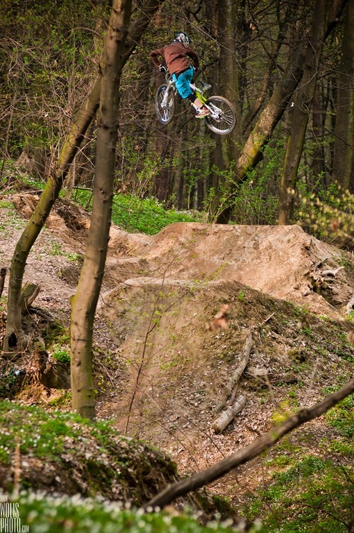 Whip that jump photo by www.wolisphoto.com