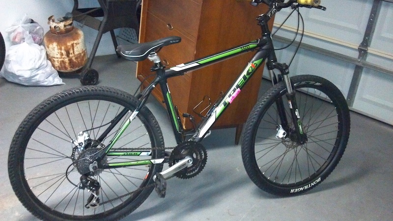 Trek 3500 store green and black