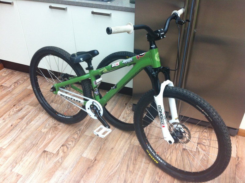 2010 Kona Cowan 12inch frame Great Condition ! For Sale