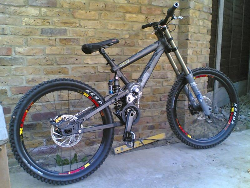 2014 GT IT1 DH/Freeride rig! MINT CONDITION -£2500 ono! For Sale