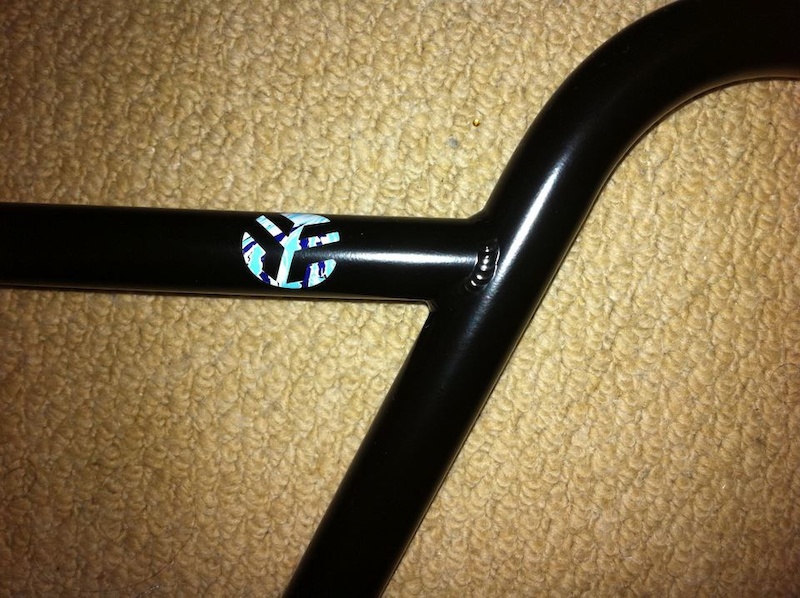 Federal BMX Drop Handlebars

Multi Butted 4130 CrMo BMX Drop Handlebars from Federal. Made from 20/20 heat treated 13 butted tubing and available in a the current list of Federal colours and decals to match the rest of the Federal BMX parts range, 9.5 rise.