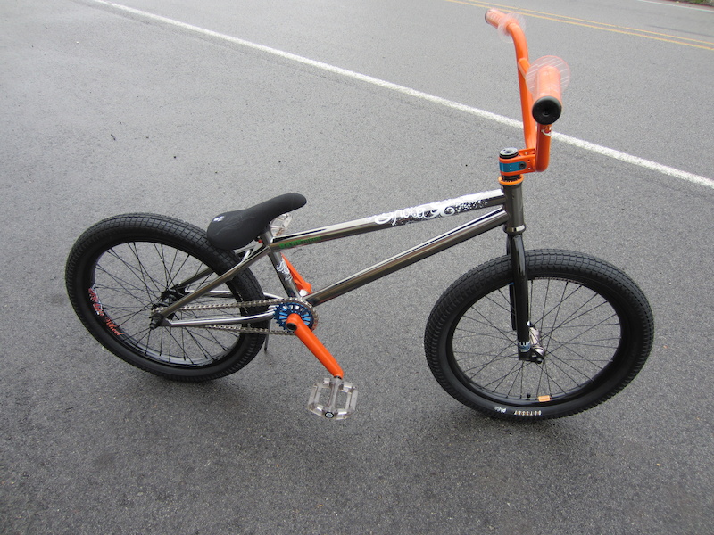 KHE SHOLA 軽量BMXフレーム KHE Shola BMX Frame Lightweight Titanium Color Signed by