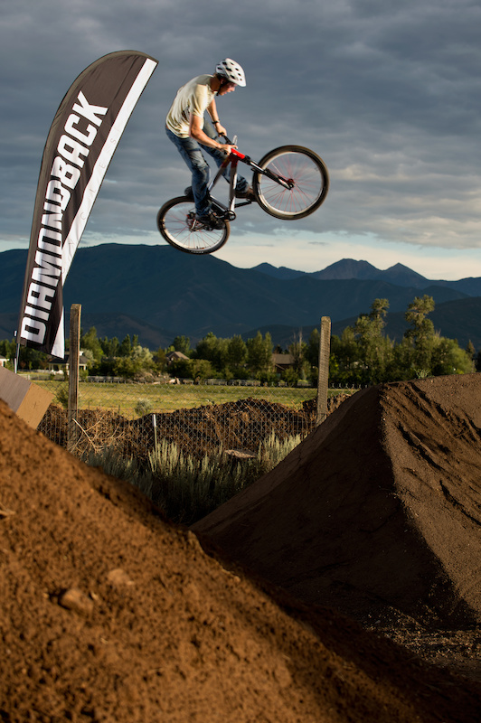 Pinkbike contest winner Ted throwing down at the Diamondback 2013 product launch