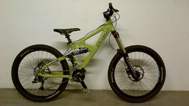 Jamis diablo mountain bike hot sale