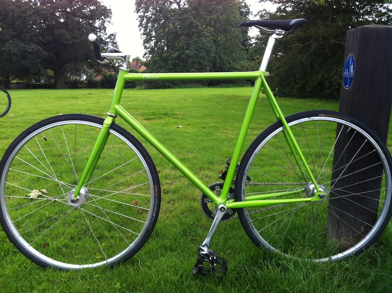 classic frame fixie