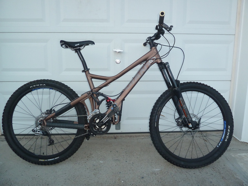 2008 Giant Reign x2 Medium For Sale