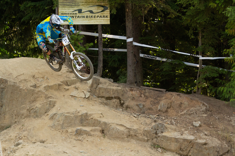 Jack Reeding from the UK smashing his way to a solid 6th place, making it under the 13min mark in the Crankworx Garbanzo Downhill race.