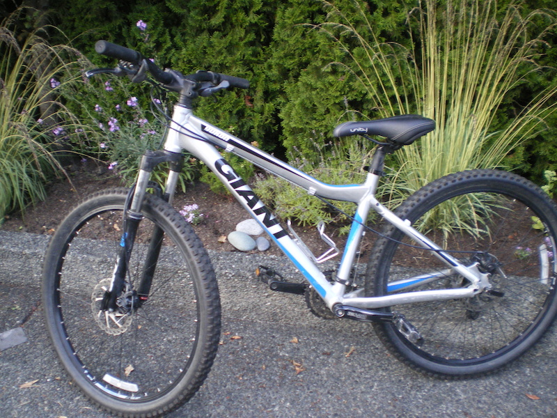 2010 Giant Yukon Small Frame For Sale