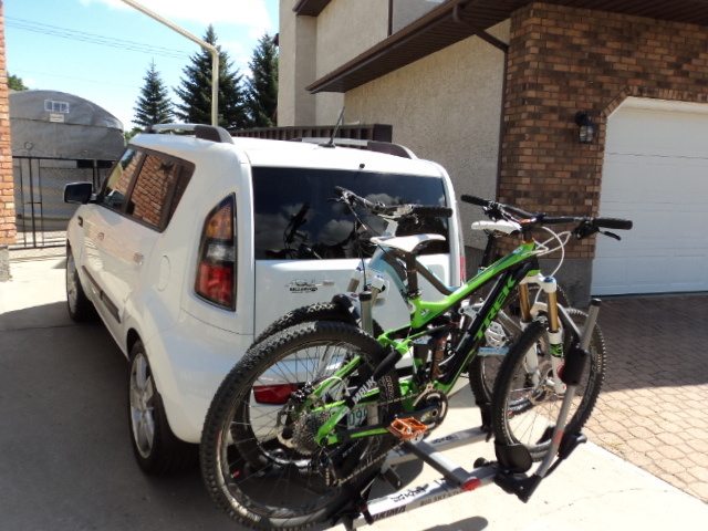Ready to roll with the new Yakima Holdup. thanks to Norco for the great hookup.