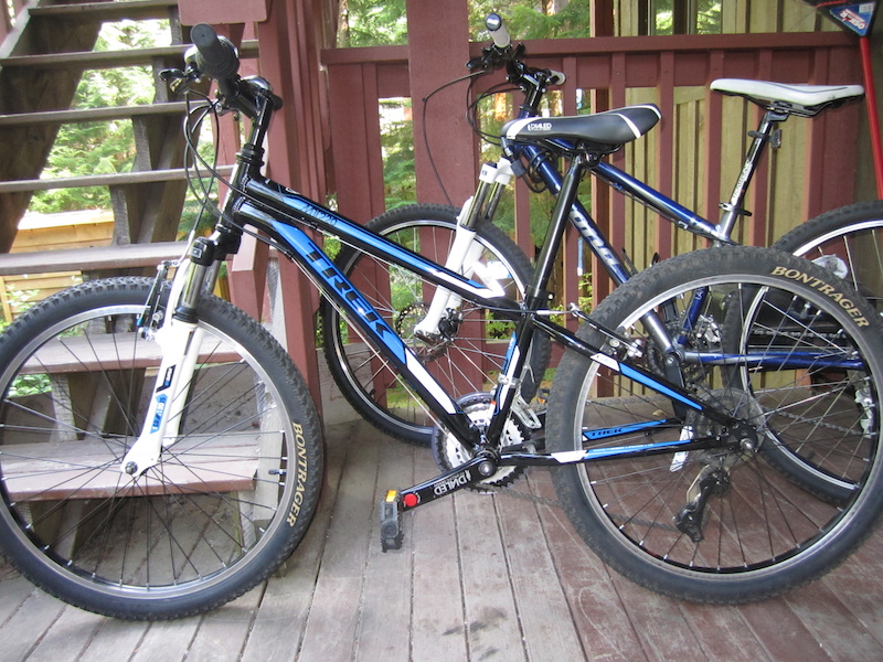 2012 trek mt 220