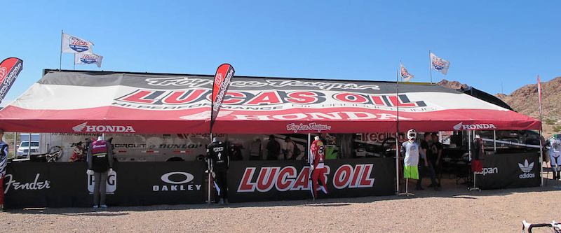 Troy Lee Designs pits moto pits that is.