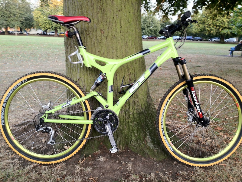 GT iDrive Expert Coupe DuMonde Marathon Mountain Bike Custo For Sale