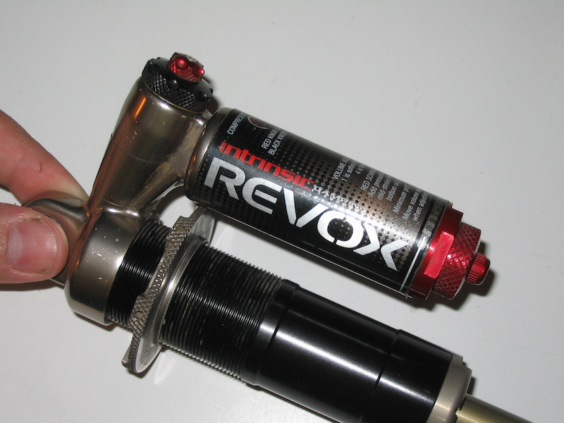 Manitou Revox isx6 230x70 9x2.75 rear shock For Sale