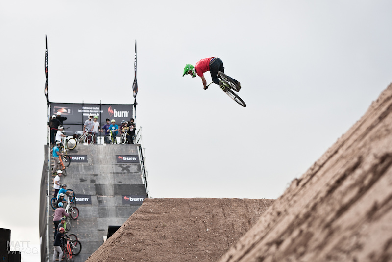 Roc D'Azur 2012 dirt jumping.
