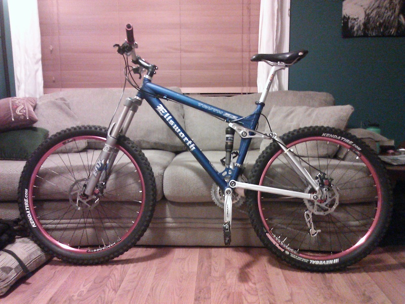 2006 Ellsworth Truth For Sale