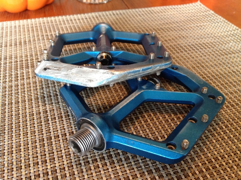 spank spike platform pedals