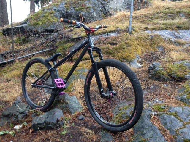 front brake on dirt jump bike