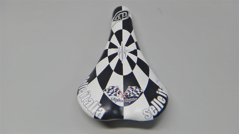 Troy Lee Selle Italia Check It Saddle - Excellent For Sale