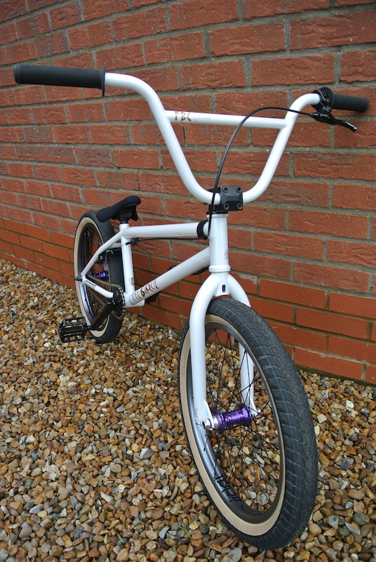 fit aitken 3 2012; profiles, eclat rims, flybikes stem, odyssey linear cable and lever, half link chain