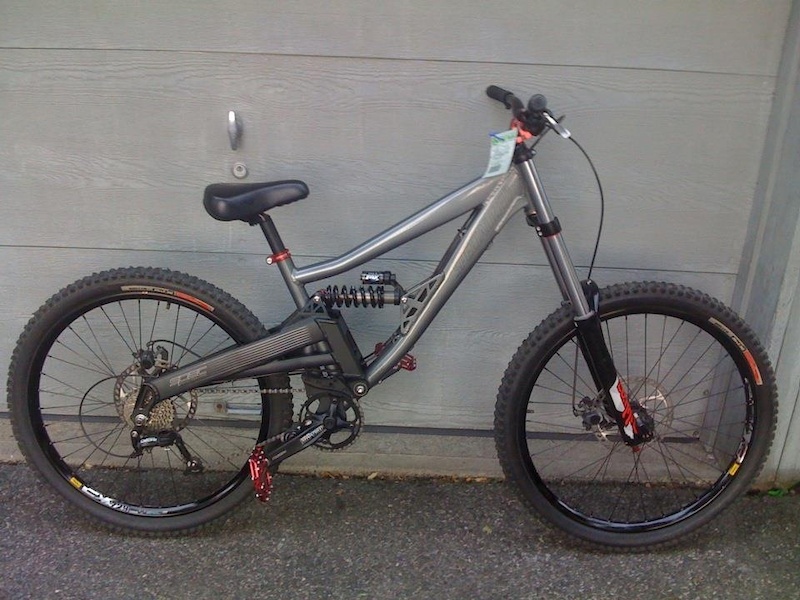 2012 Specialized Big Hit Spec w/ Upgrades For Sale