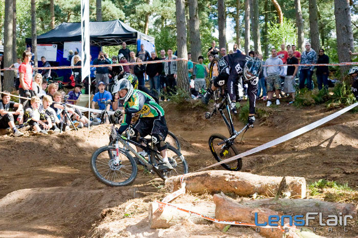 Thrills and spills from the last race held at Chicksands! British 4x final round 2010.