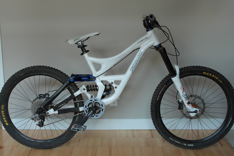 m size frame specialized Specialized medium For Demo Sale 7 2008 2009,