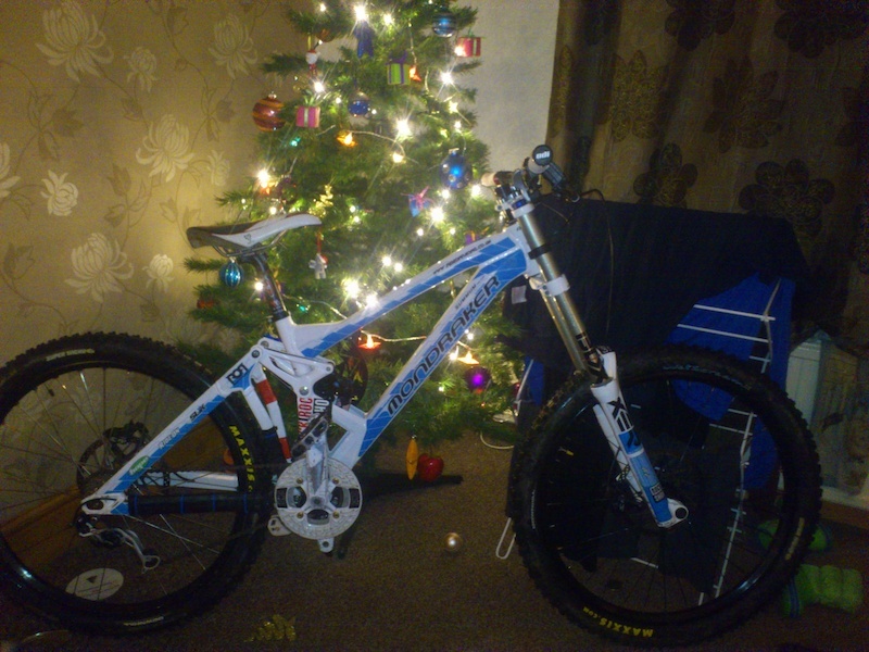Nice one Chris, you are part of the elite, have a great Xmas and Happy Biking. Seadevil's World Team expands further into the biking fraternity (is that a real word?) on some super rigs !!!