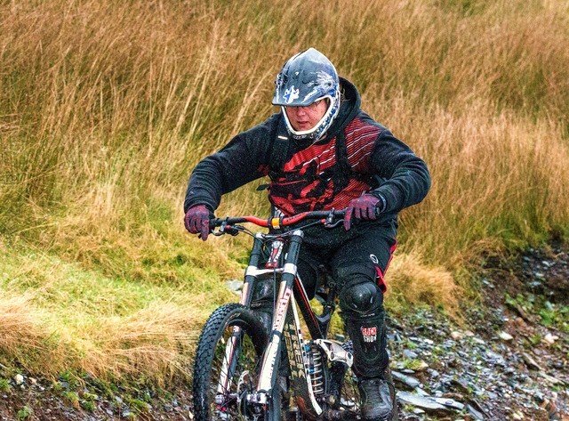 Cold, muddy and wet but this warrior is still battling the Xmas eliments in North Wales. Happy New Year brother to you and the family, and especially Bandit my fave !!! SD.