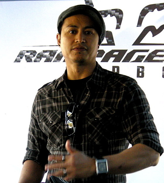 Dennis Tan 2
