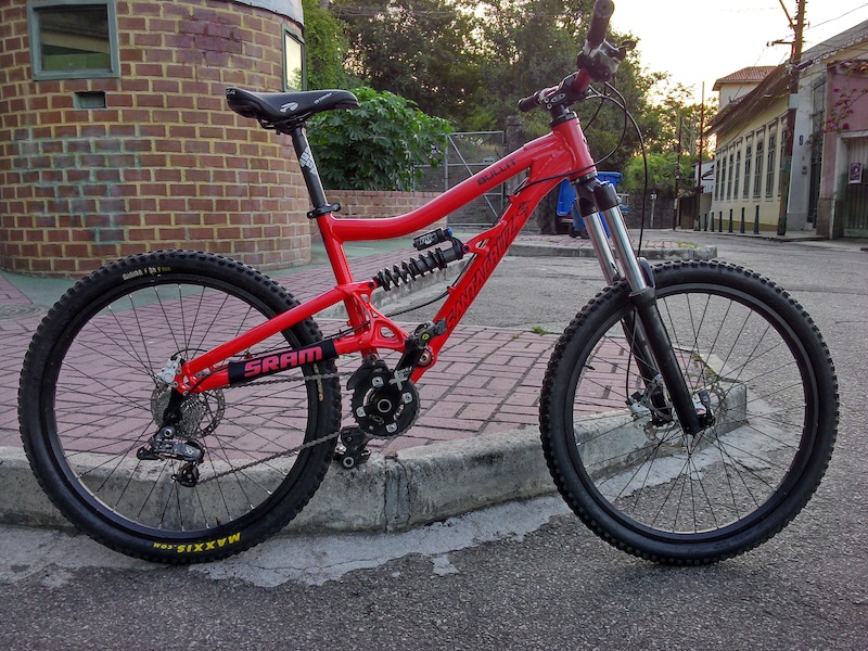 2008 santa cruz bullit