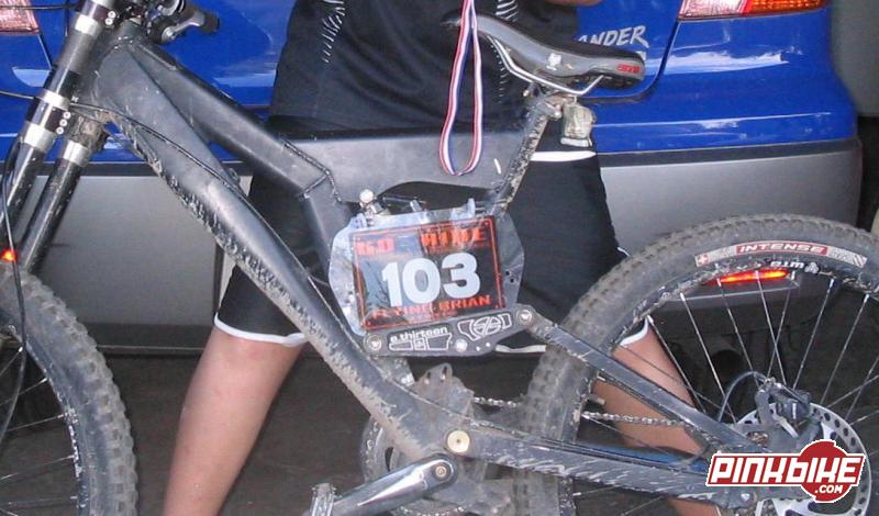my bike after podiuming. i forgot to mention that this bike is a MEDIUM.