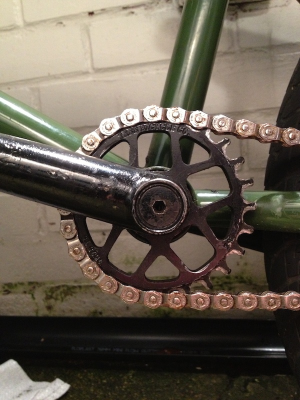 Tree bicycle co 25t spline drive lite sprocket. Black rhd/lh For Sale