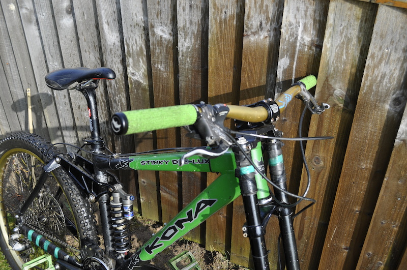 2004 Kona stinky Dee lux, large For Sale