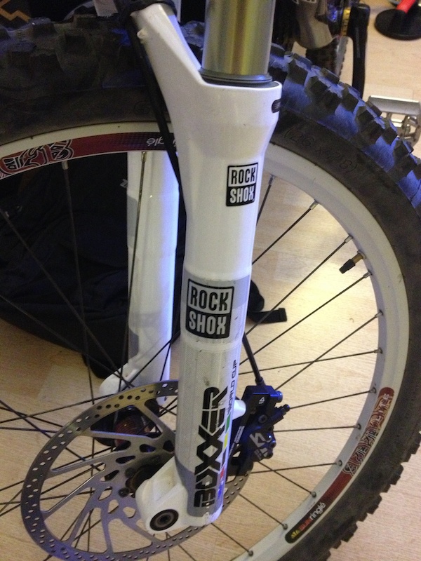 Fourche RockShox BOXXER TEAM 200 Mm Pour VTT Descente - Occasion En Très Bon état