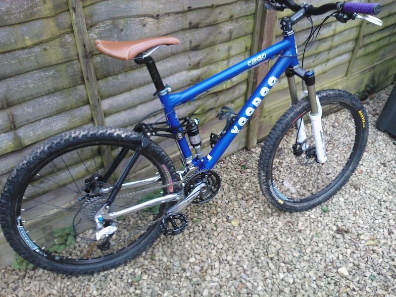 2010 Voodoo Canzo 18\