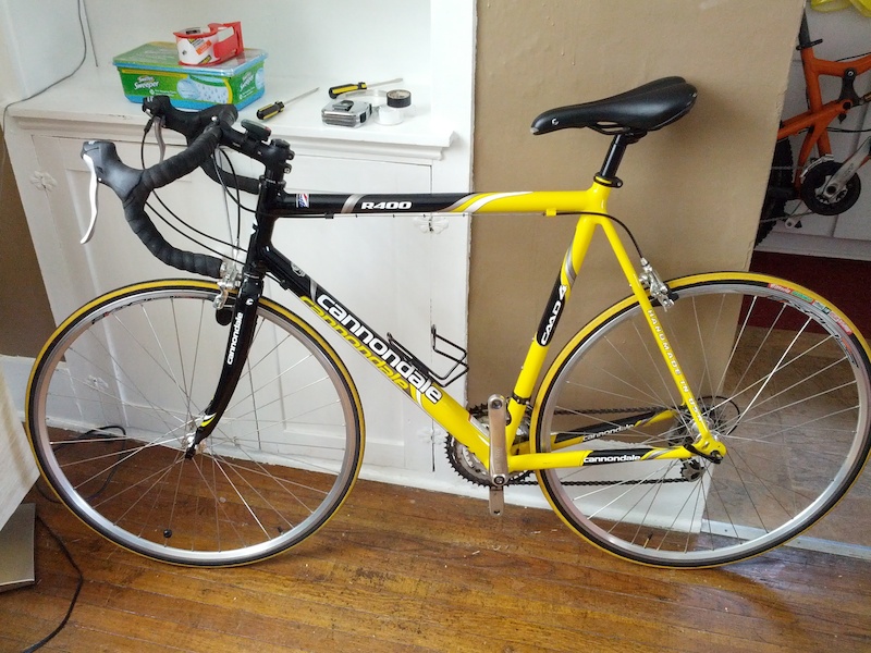 cannondale r400 black and yellow