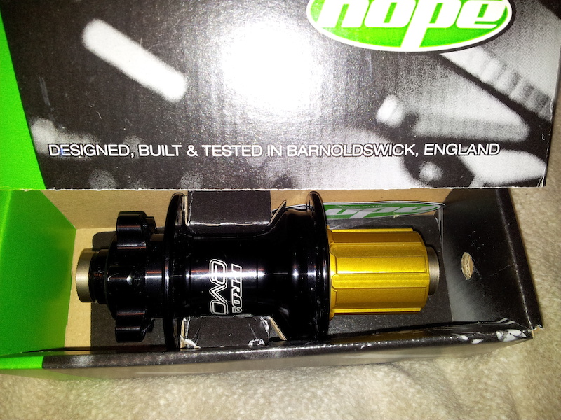 Hope Pro 2 EVO Rear 36H Black 135mm 10mm through axle For Sale