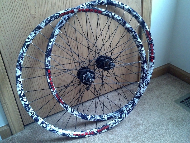 Azonic store 26 wheelset