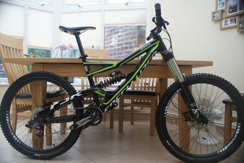 specialized status mtb 2021