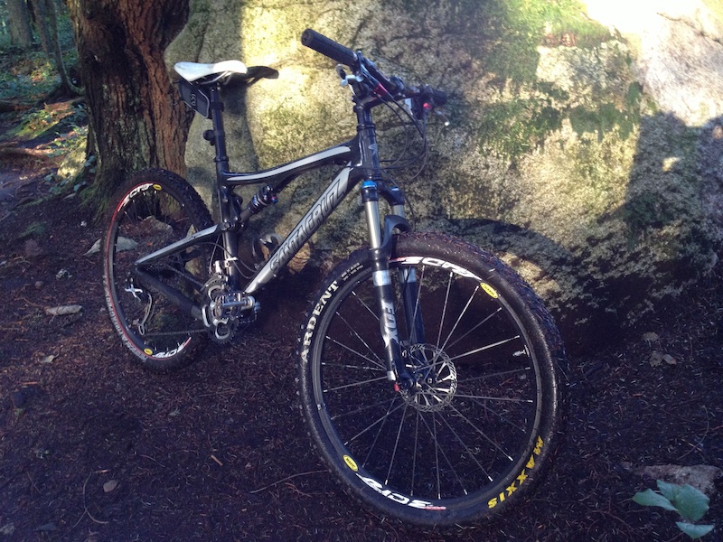 santa cruz blur xc carbon